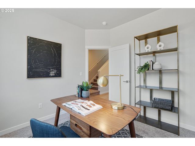 15155 E Burnside, Portland, OR 97233