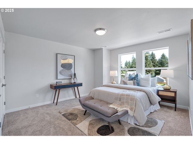 15155 E Burnside, Portland, OR 97233