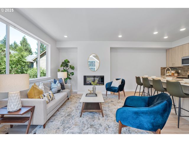 15155 E Burnside, Portland, OR 97233