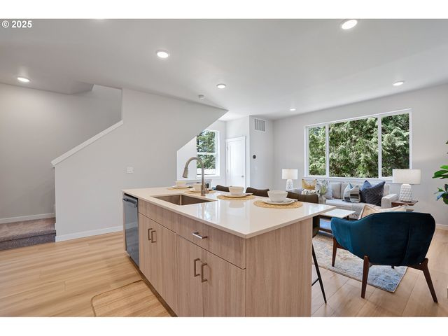 15155 E Burnside, Portland, OR 97233