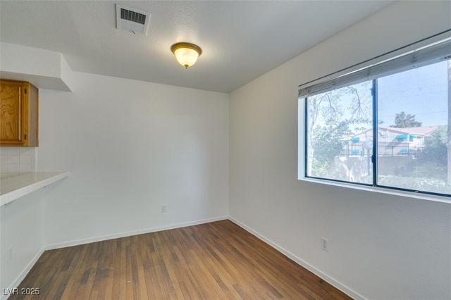 2220 Pine Breeze Lane 103, Las Vegas, NV 89119