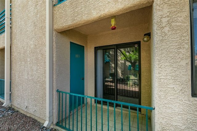 2220 Pine Breeze Lane 103, Las Vegas, NV 89119