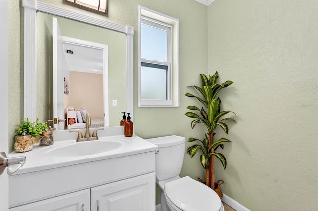 2220 LAUREN DRIVE, Largo, FL 33774