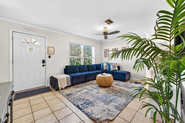 2220 LAUREN DRIVE, Largo, FL 33774