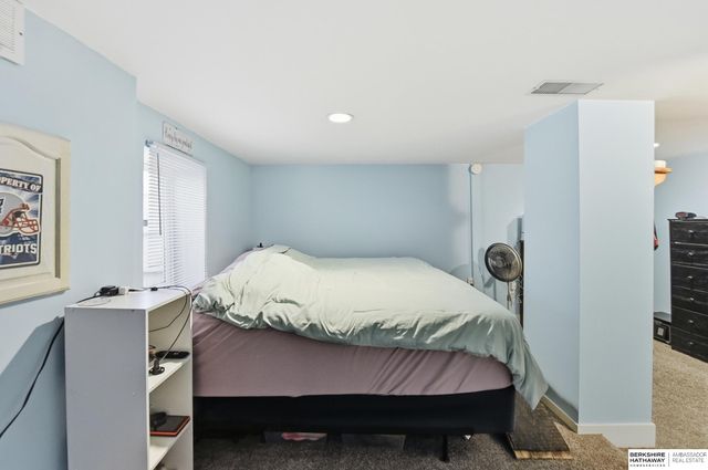 810 E 16th Street, Fremont, NE 68025