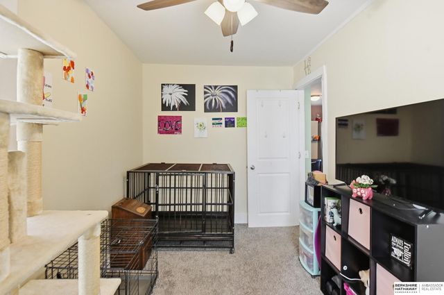 810 E 16th Street, Fremont, NE 68025