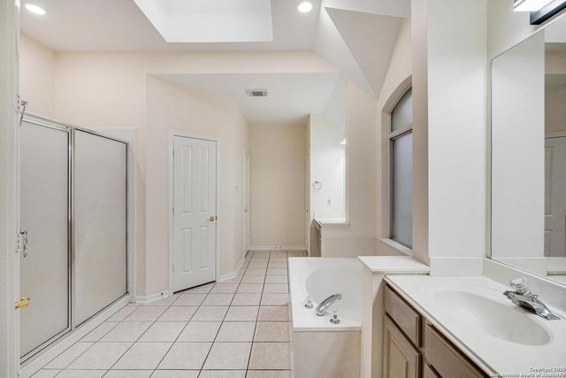 25327 Baneberry, San Antonio, TX 78260