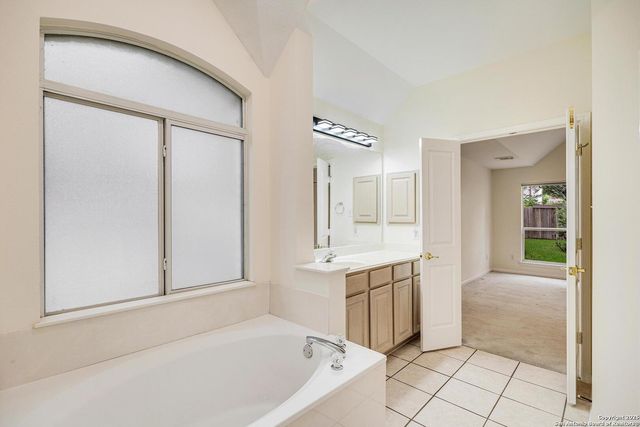 25327 Baneberry, San Antonio, TX 78260