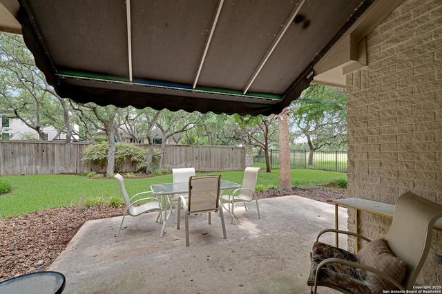 25327 Baneberry, San Antonio, TX 78260