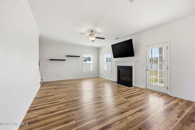 370 Holly Grove Drive, Winterville, NC 28590
