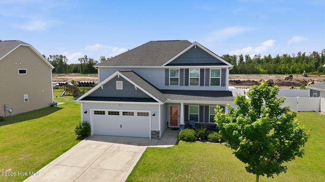 370 Holly Grove Drive, Winterville, NC 28590