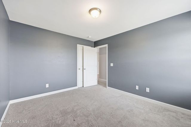 370 Holly Grove Drive, Winterville, NC 28590
