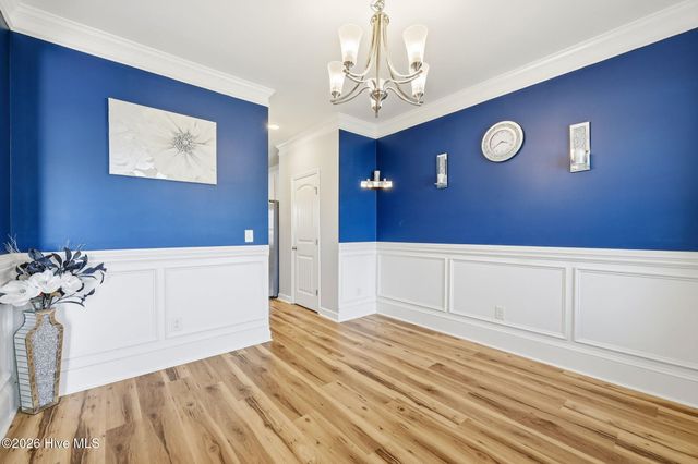 370 Holly Grove Drive, Winterville, NC 28590