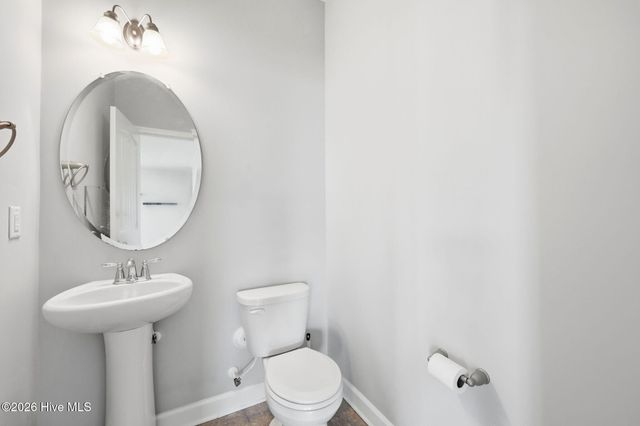 370 Holly Grove Drive, Winterville, NC 28590