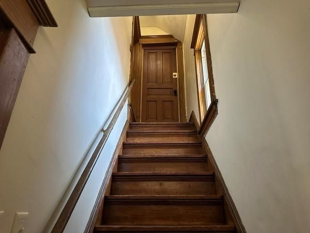 1164 Matilda Street, Saint Paul, MN 55117