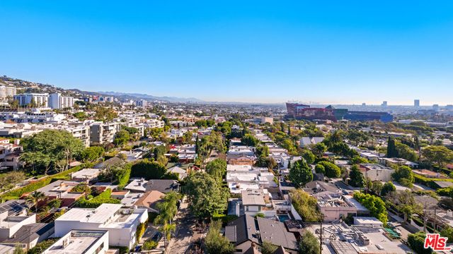 838 N Doheny Drive 1205, West Hollywood, CA 90069