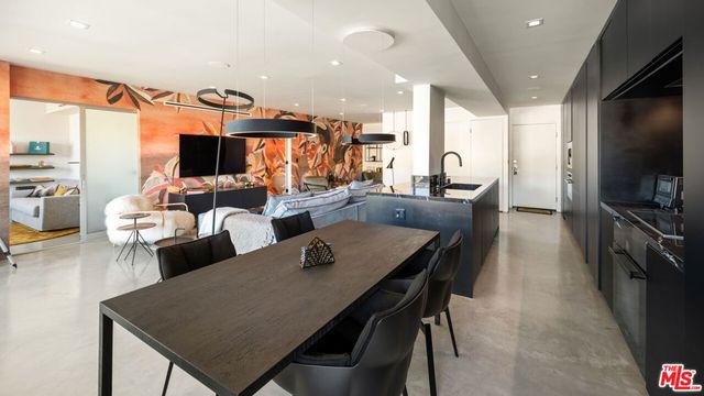 838 N Doheny Drive 1205, West Hollywood, CA 90069