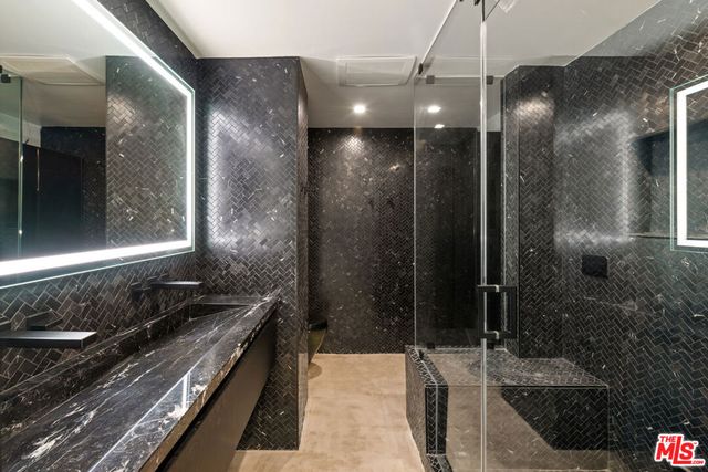 838 N Doheny Drive 1205, West Hollywood, CA 90069