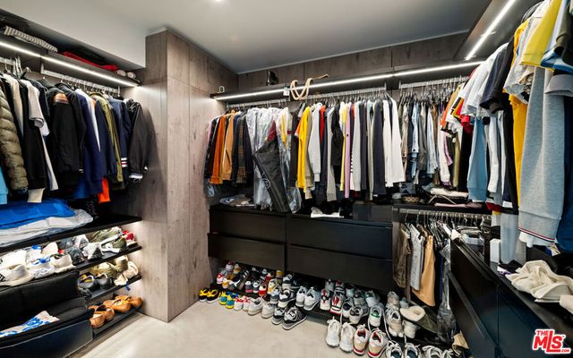 838 N Doheny Drive 1205, West Hollywood, CA 90069