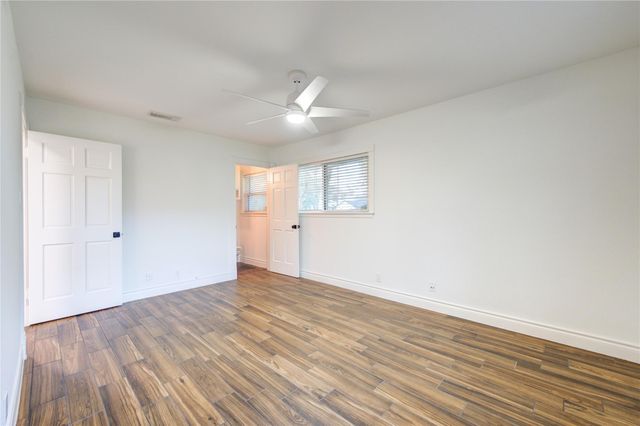 8439 Westview Drive, Houston, TX 77055