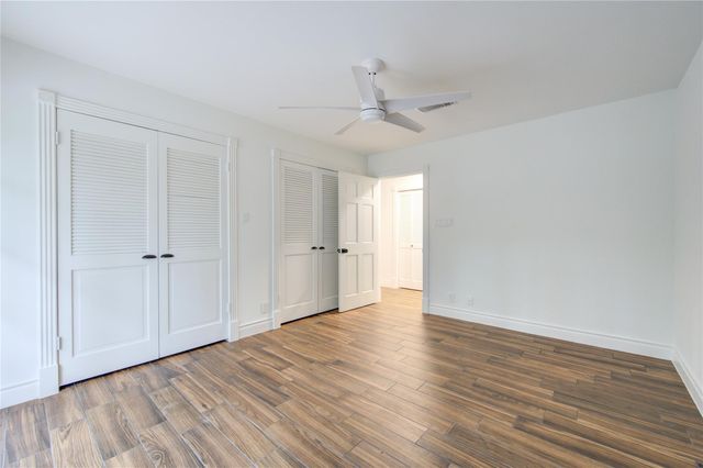 8439 Westview Drive, Houston, TX 77055