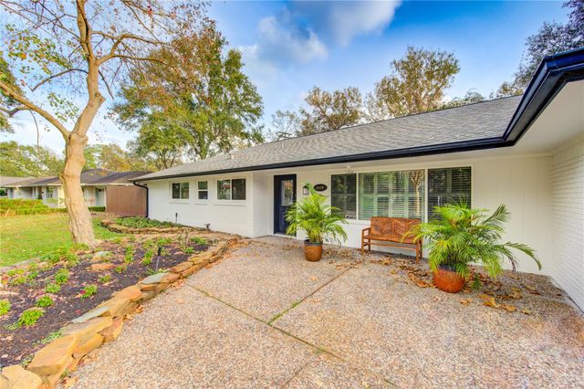 8439 Westview Drive, Houston, TX 77055