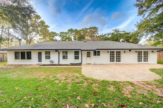 8439 Westview Drive, Houston, TX 77055