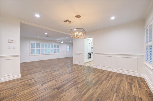 8439 Westview Drive, Houston, TX 77055