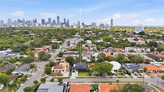 1911 SW 18th Ave, Miami, FL 33145