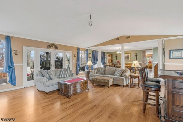 1825 Kennesaw Way, Bridgewater Twp., NJ 08807