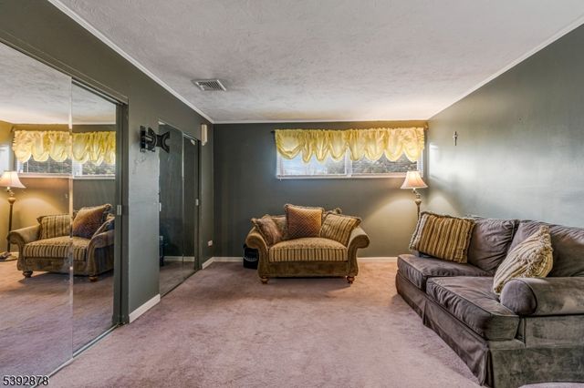 1825 Kennesaw Way, Bridgewater Twp., NJ 08807