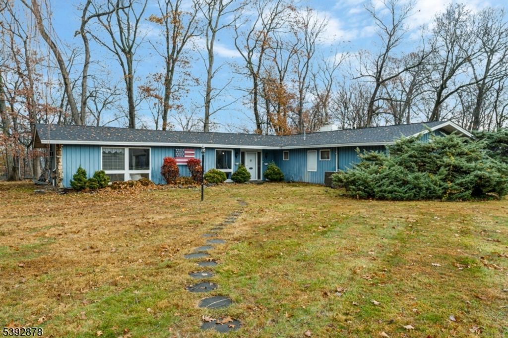 1825 Kennesaw Way, Bridgewater Twp., NJ 08807