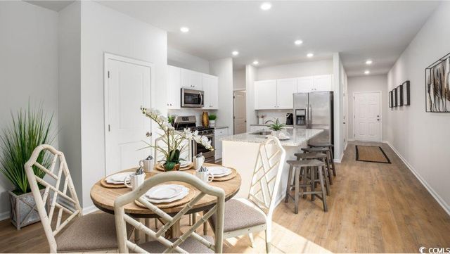 560 Runaway Train Dr, Loris, SC 29569