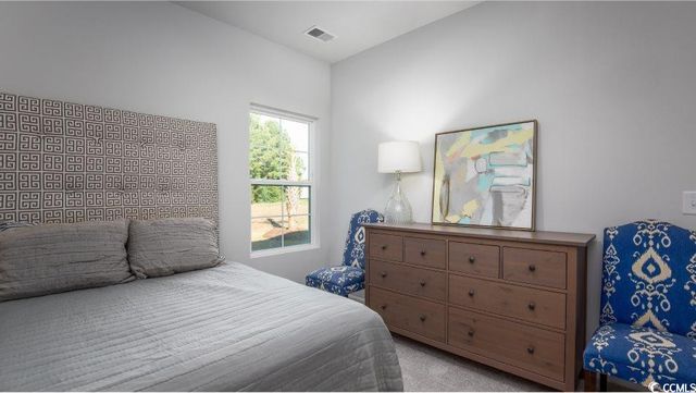 560 Runaway Train Dr, Loris, SC 29569