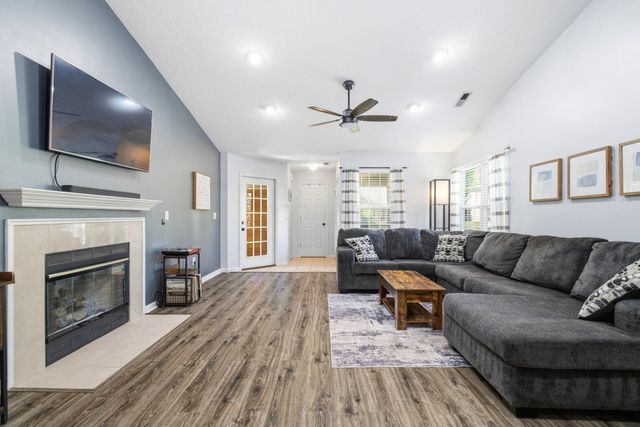 1360 Woodberry Place, Columbus, OH 43230