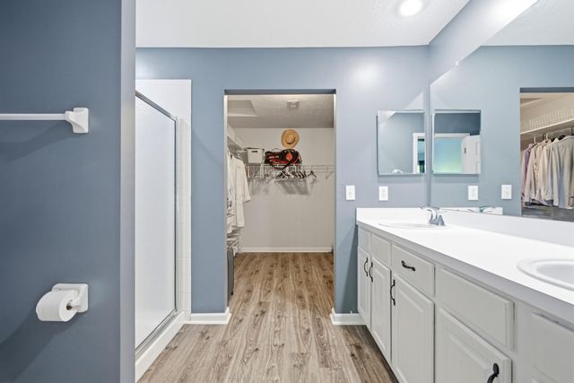 1360 Woodberry Place, Columbus, OH 43230