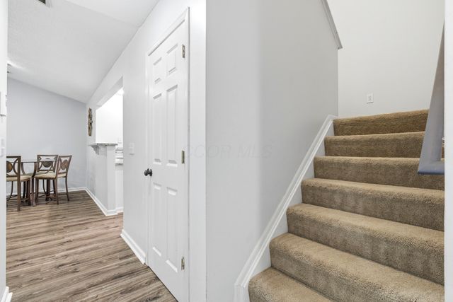 1360 Woodberry Place, Columbus, OH 43230
