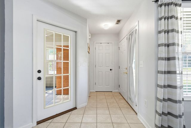 1360 Woodberry Place, Columbus, OH 43230