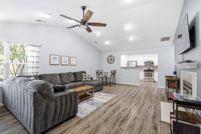 1360 Woodberry Place, Columbus, OH 43230