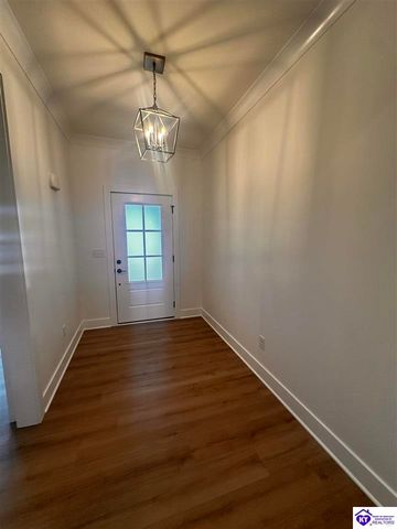 208 Calhoun St, Elizabethtown, KY 42701