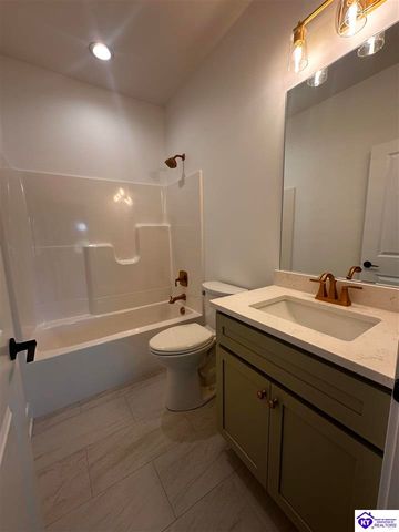 208 Calhoun St, Elizabethtown, KY 42701