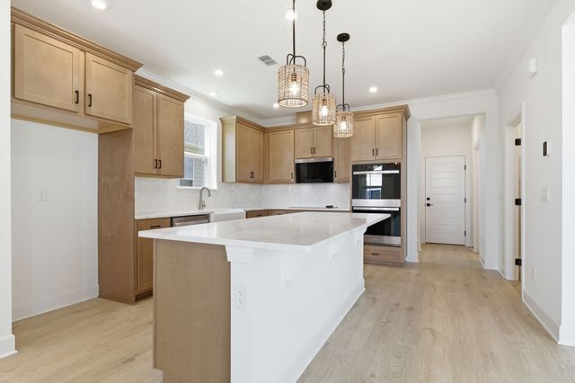 2025 Holbrook Road, Mount Juliet, TN 37122