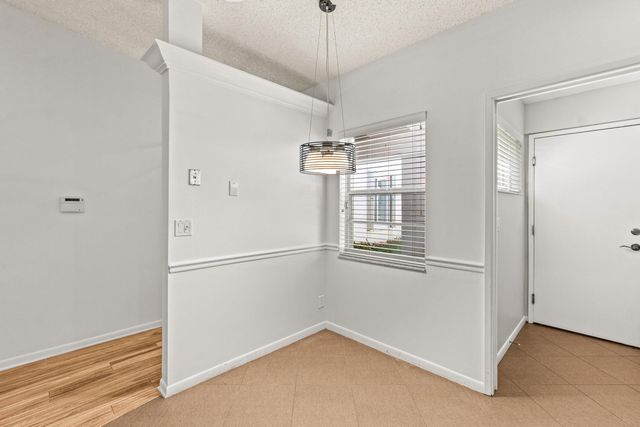 6079 Millington Way, Delray Beach, FL 33484