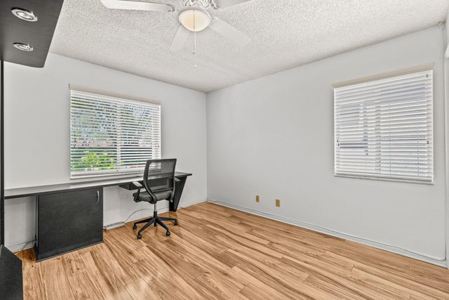 6079 Millington Way, Delray Beach, FL 33484