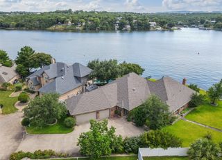 2306 Teal Place W, Granbury, TX 76048