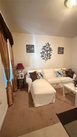 9213 SW 170th Avenue, Miami, FL 33196