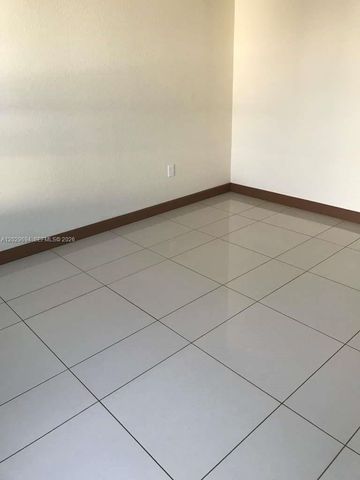 9213 SW 170th Avenue, Miami, FL 33196