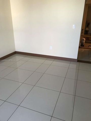 9213 SW 170th Avenue, Miami, FL 33196