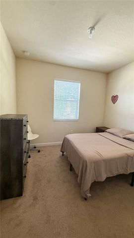 9213 SW 170th Avenue, Miami, FL 33196