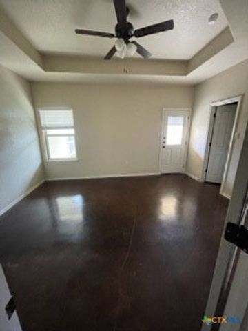 1509 Lucille, Seguin, TX 78155